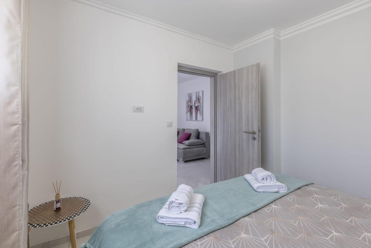 Royal Rose Gold Apartment 보디체 외부 사진