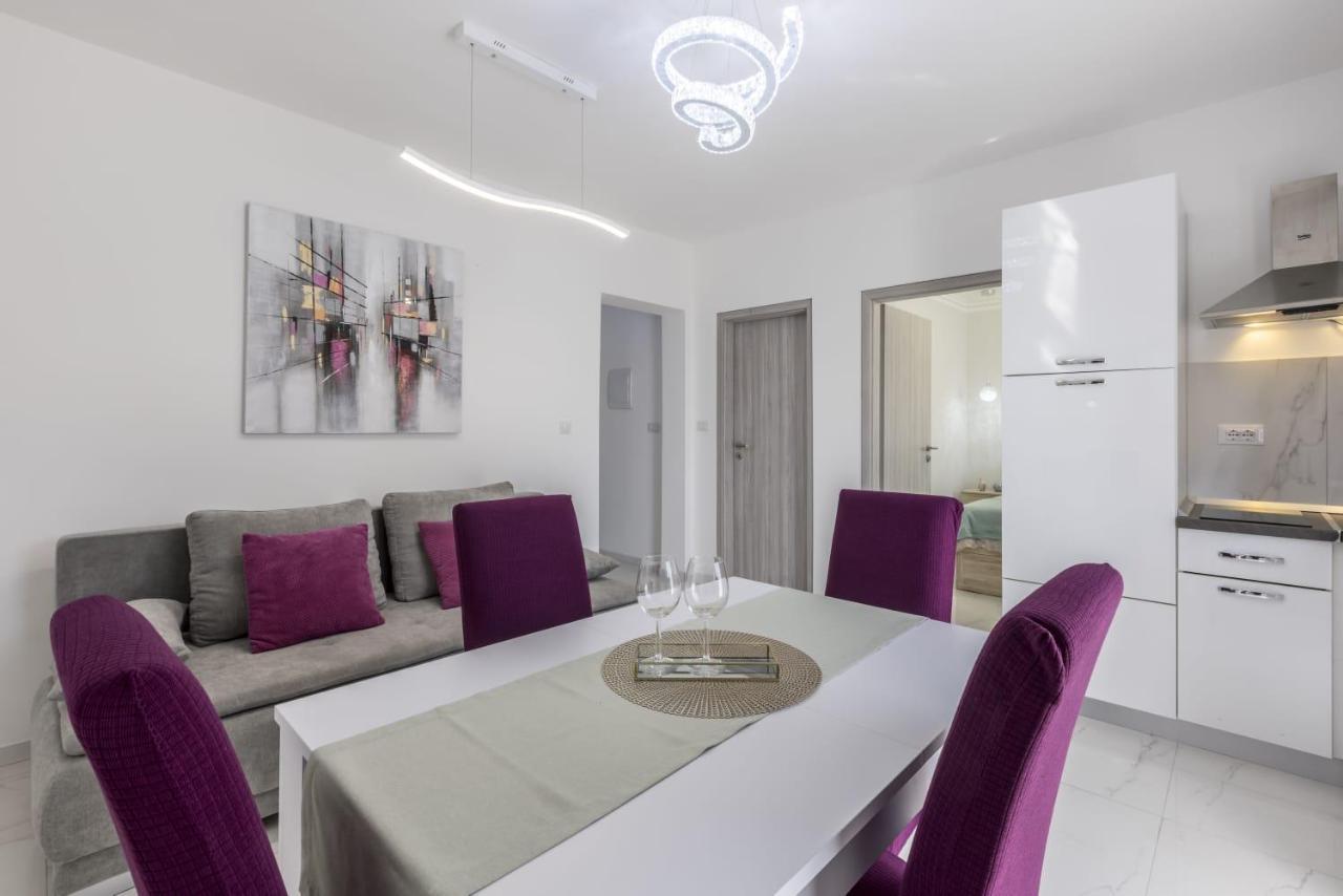 Royal Rose Gold Apartment 보디체 외부 사진