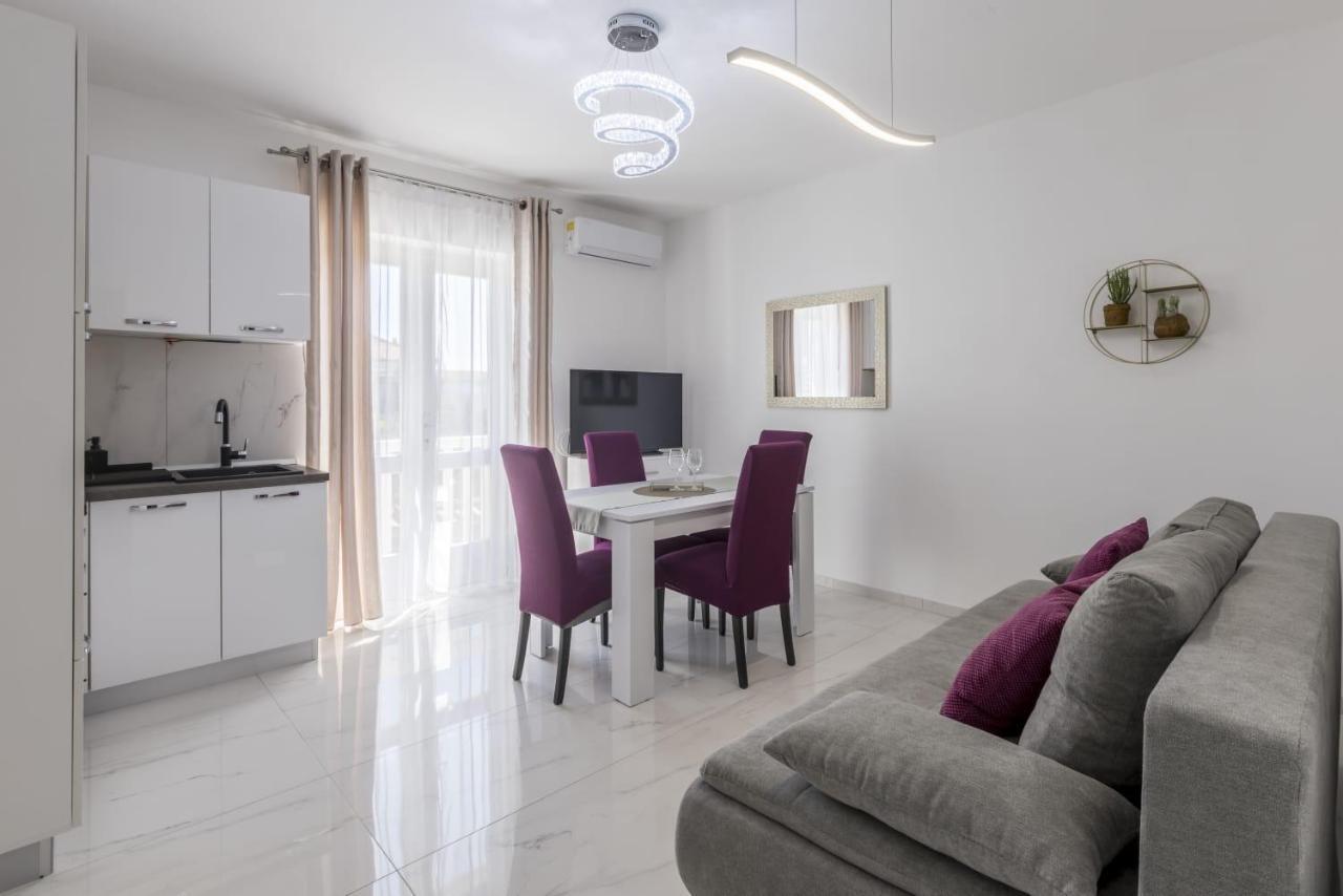 Royal Rose Gold Apartment 보디체 외부 사진